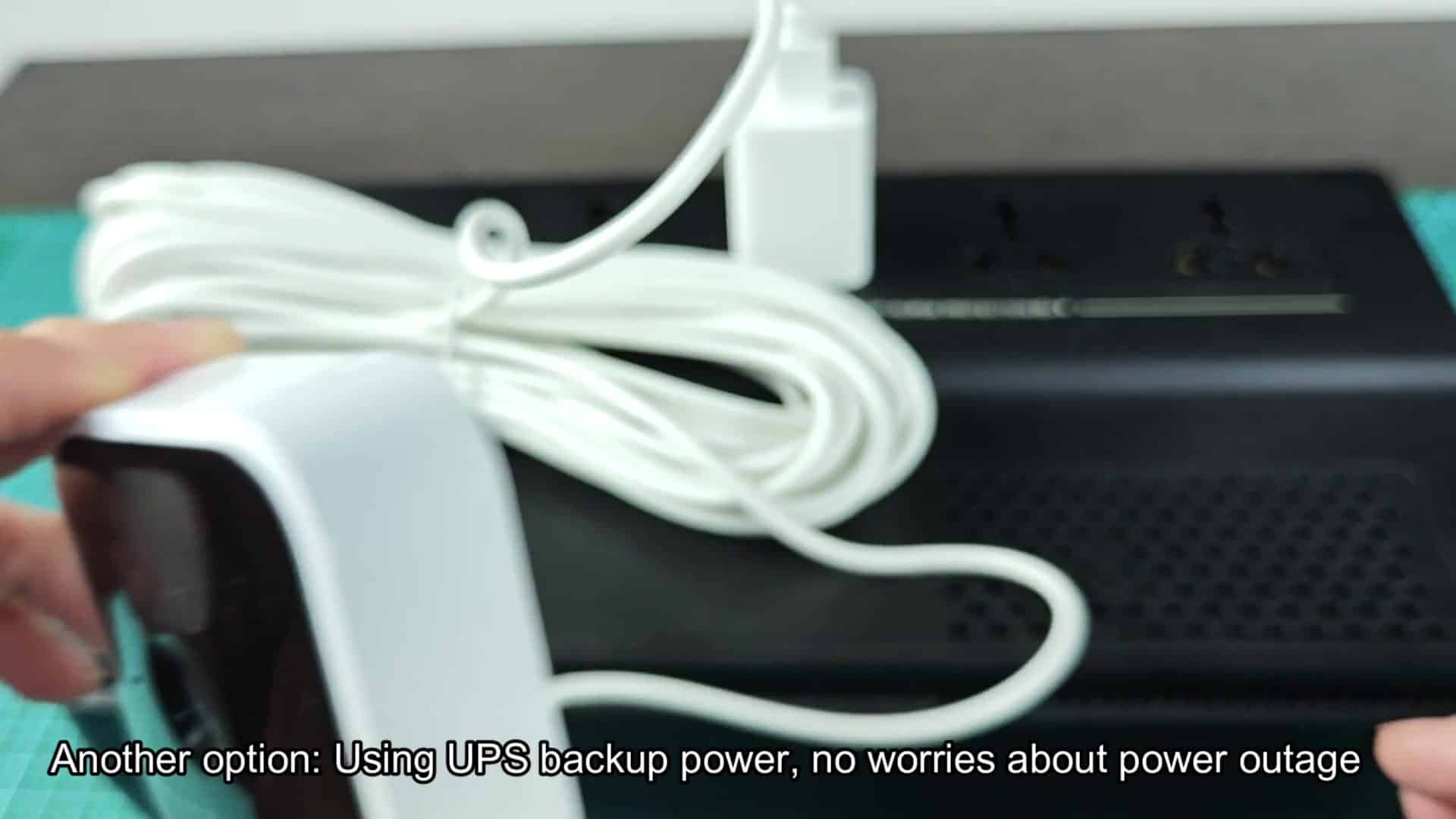 APC Back-UPS ES unit with coiled cable APC Back-UPS ES unit with coiled cable