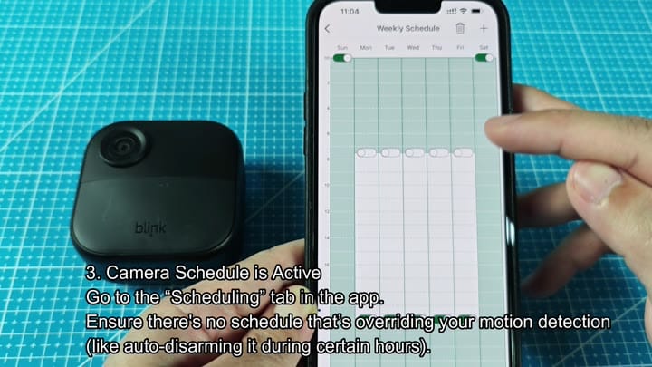 App shows weekly scheduling toggles App shows weekly scheduling toggles