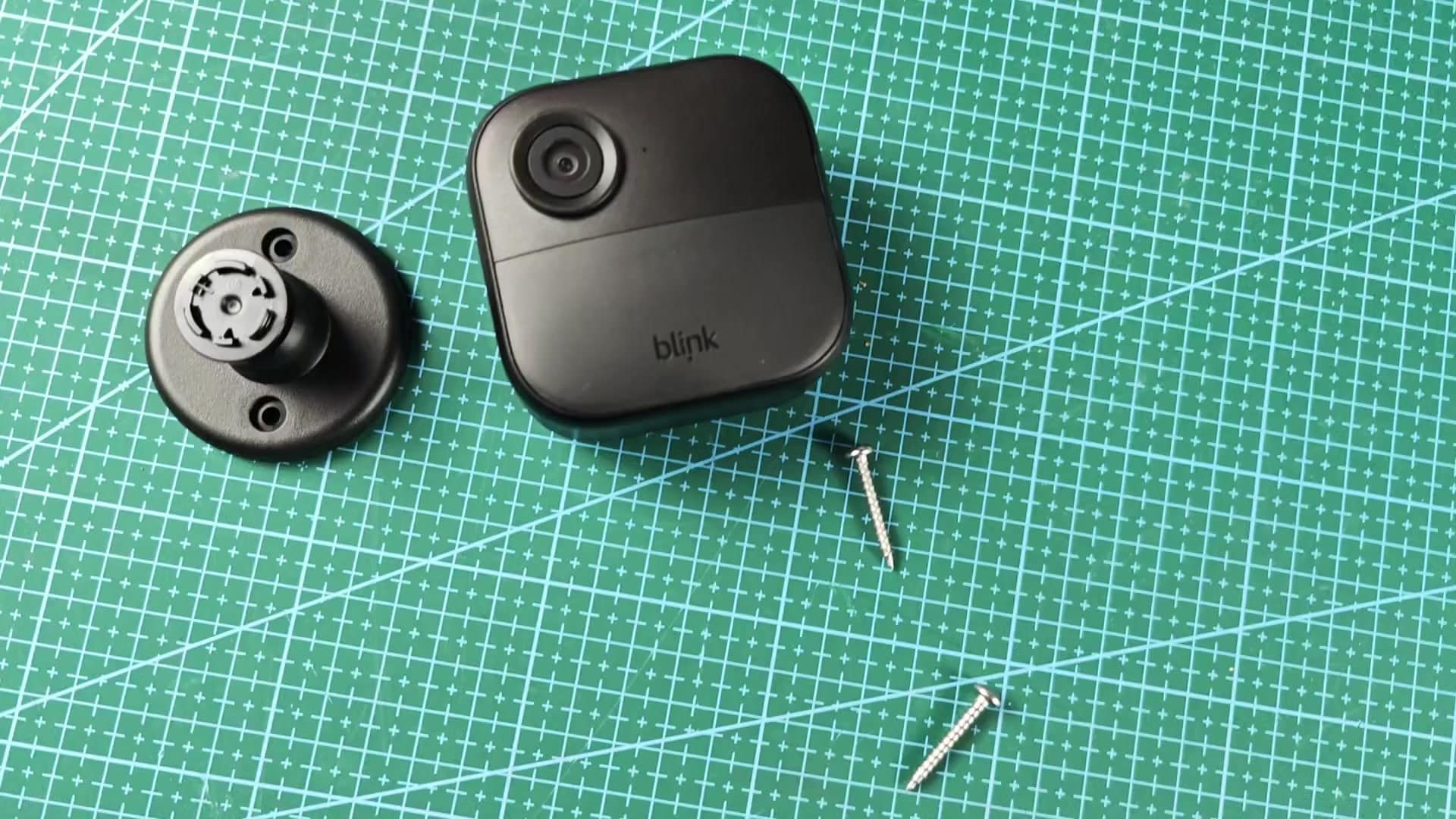 Blink camera unit and mounting base Blink camera unit and mounting base