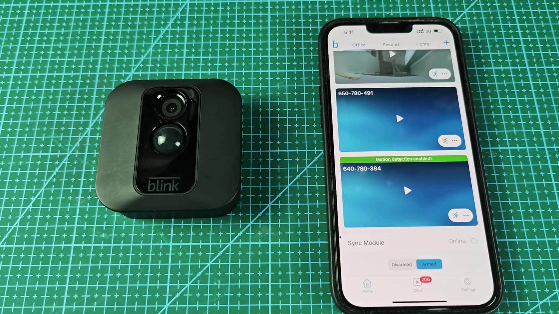 Blue light indicates motion detection recording Blue light indicates motion detection recording