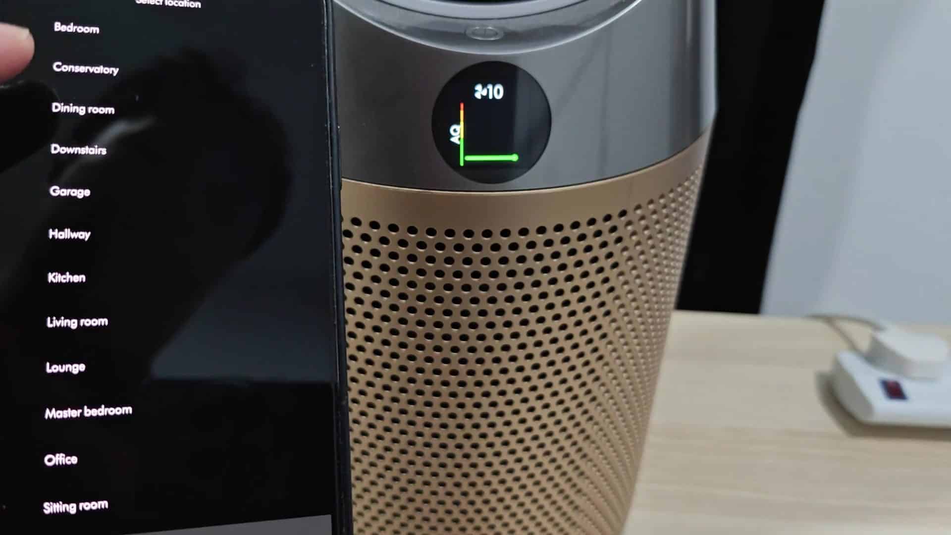 Choose room location for the purifier Choose room location for the purifier
