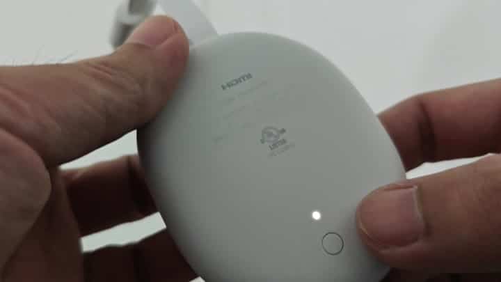 Chromecast 4K with illuminated indicator light Chromecast 4K with illuminated indicator light