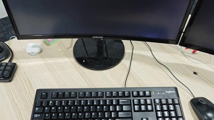 Clean desk with monitor keyboard and mouse Clean desk with monitor keyboard and mouse
