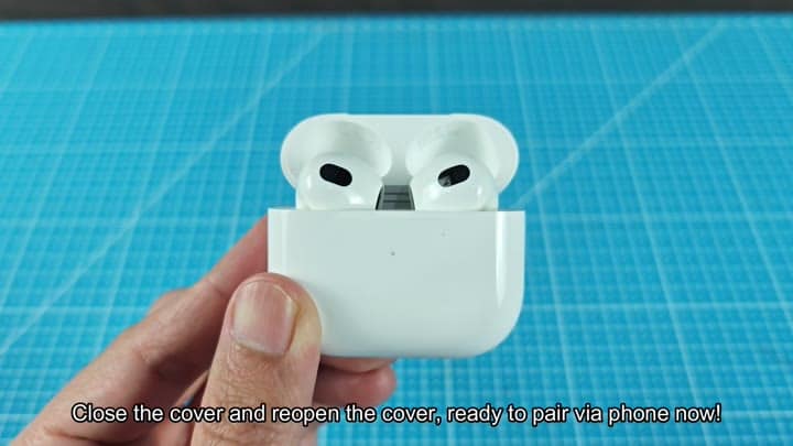Close lid to pair AirPods 3 Close lid to pair AirPods 3