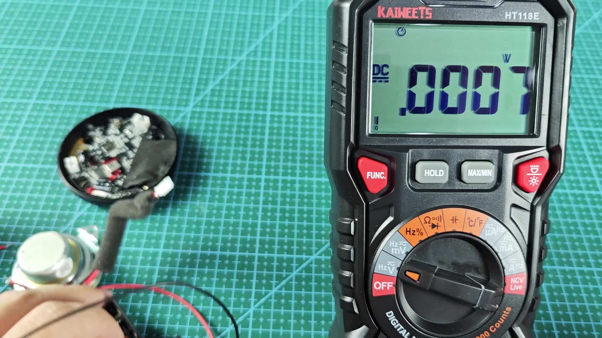 Connecting 3.7V directly to speaker Connecting 3.7V directly to speaker