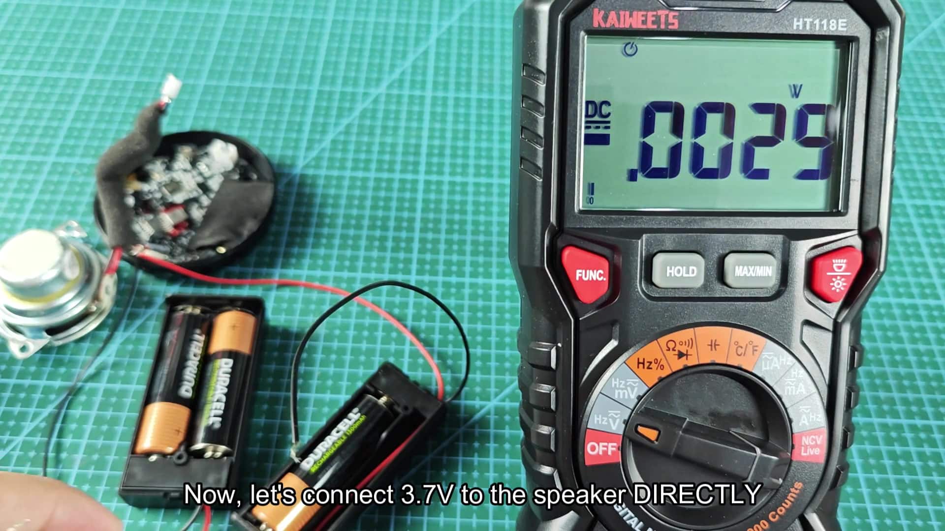 Direct power connection to speaker driver Direct power connection to speaker driver