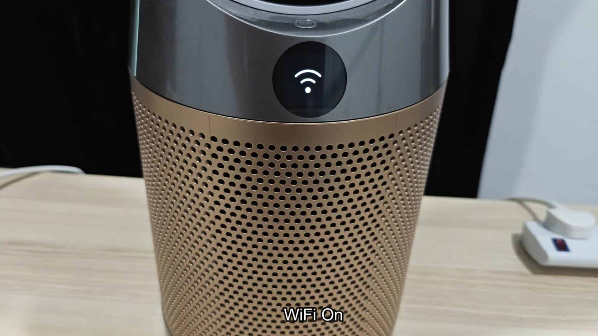 Dyson purifier with WiFi turned on Dyson purifier with WiFi turned on