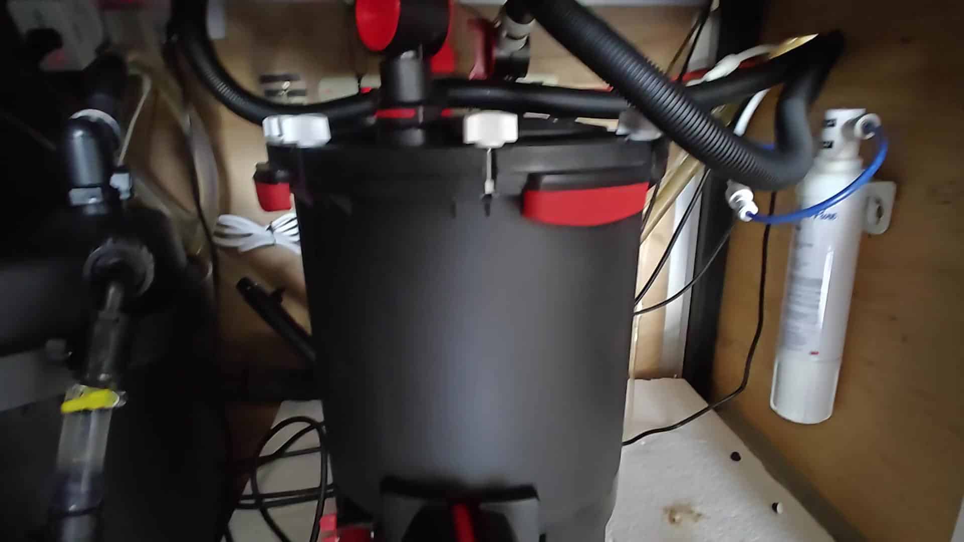 Fluval FX6 under-tank filter setup Fluval FX6 under-tank filter setup