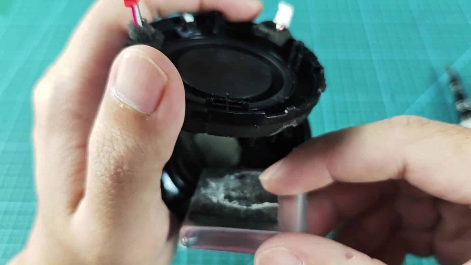 Foam covering the internal battery pack Foam covering the internal battery pack