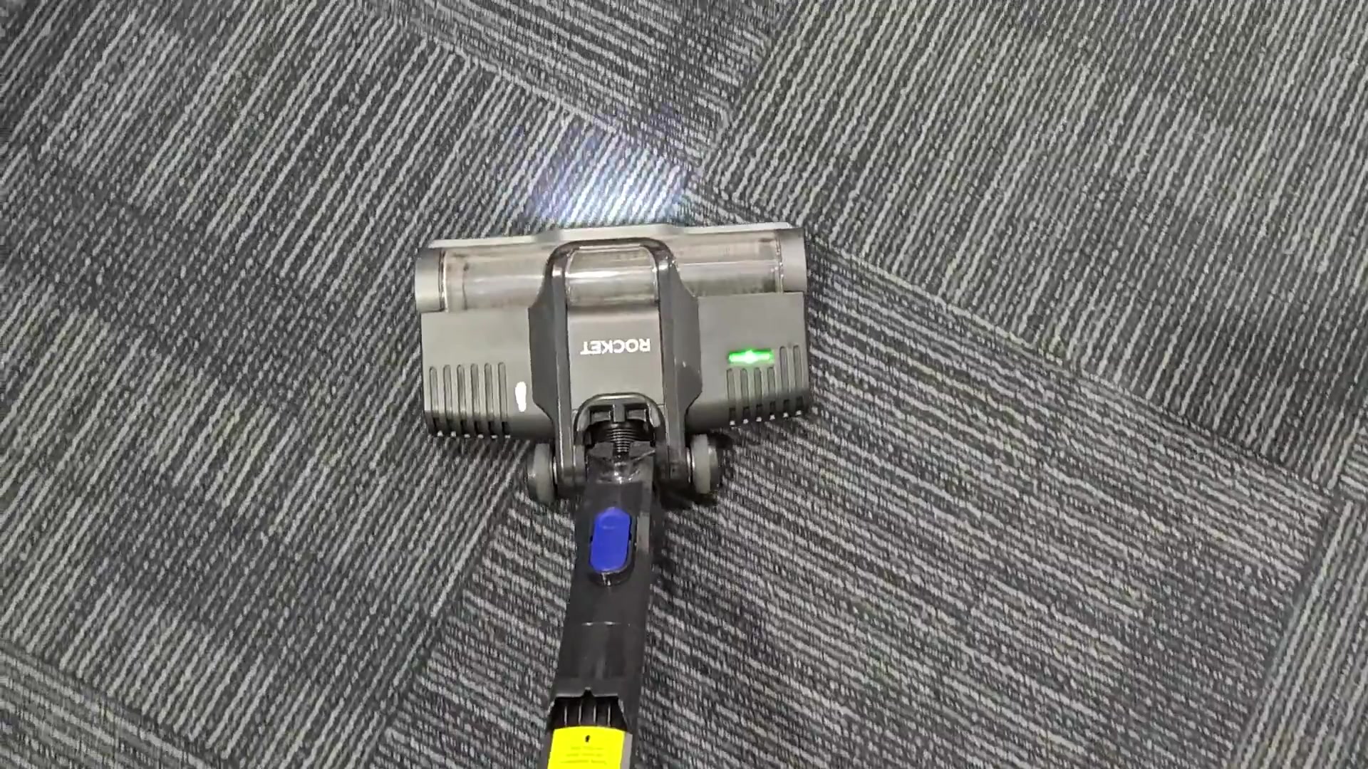 Full ROCKET vacuum on carpet Full ROCKET vacuum on carpet