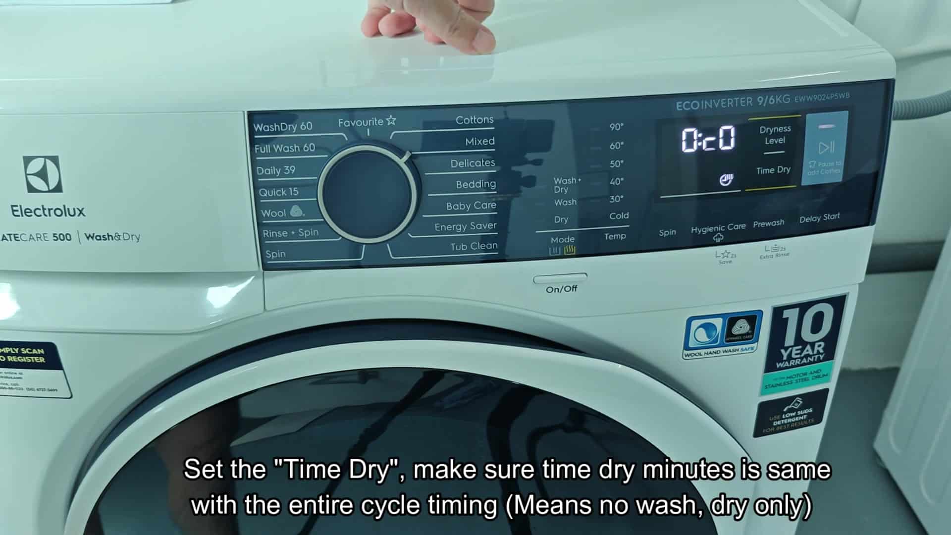Idle Electrolux washer with time dry set Idle Electrolux washer with time dry set