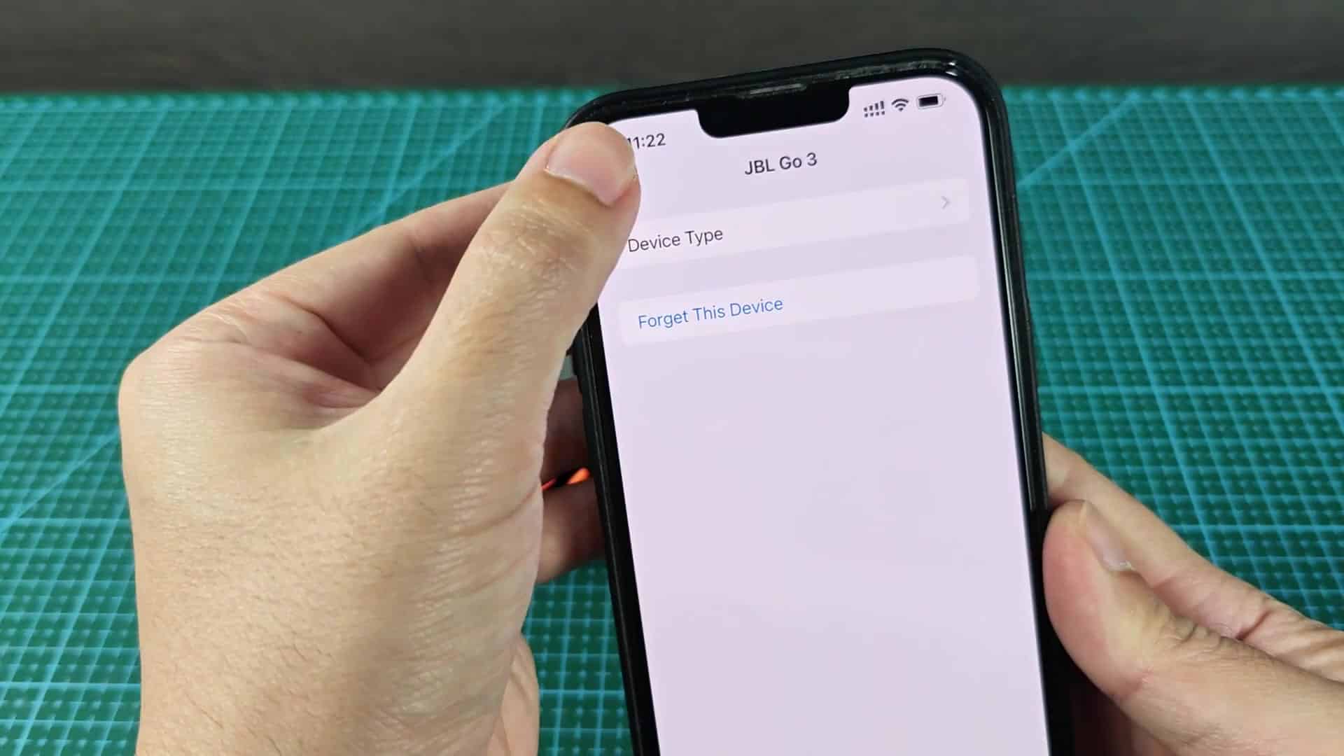 iPhone Bluetooth settings device list iPhone Bluetooth settings device list