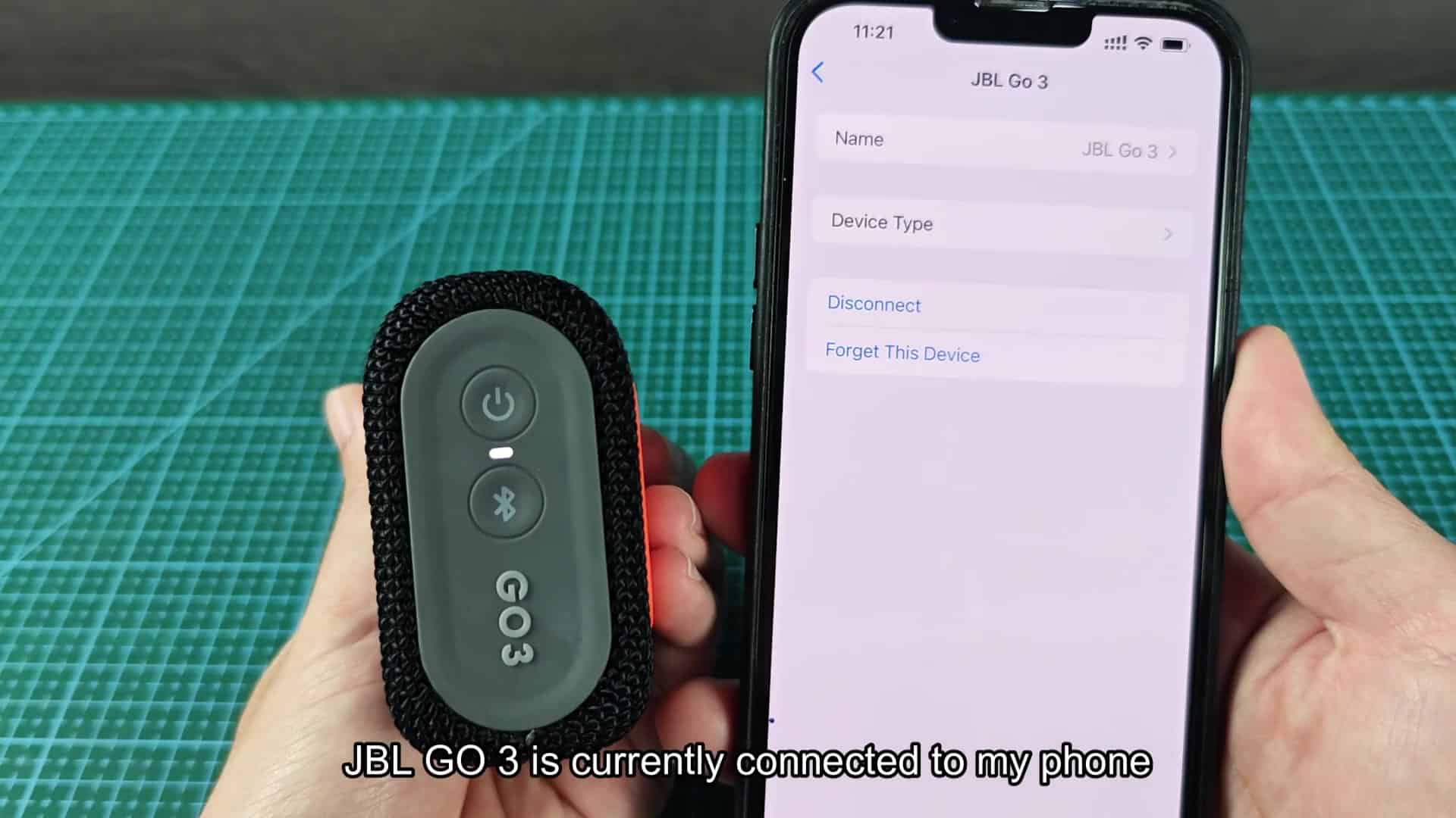 JBL Go 3 connected to phone JBL Go 3 connected to phone
