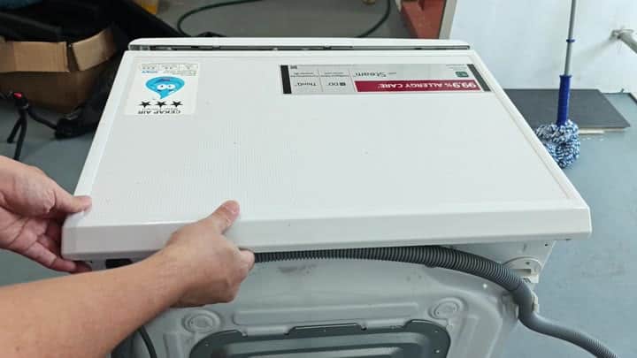 Lifting washing machine lid Lifting washing machine lid
