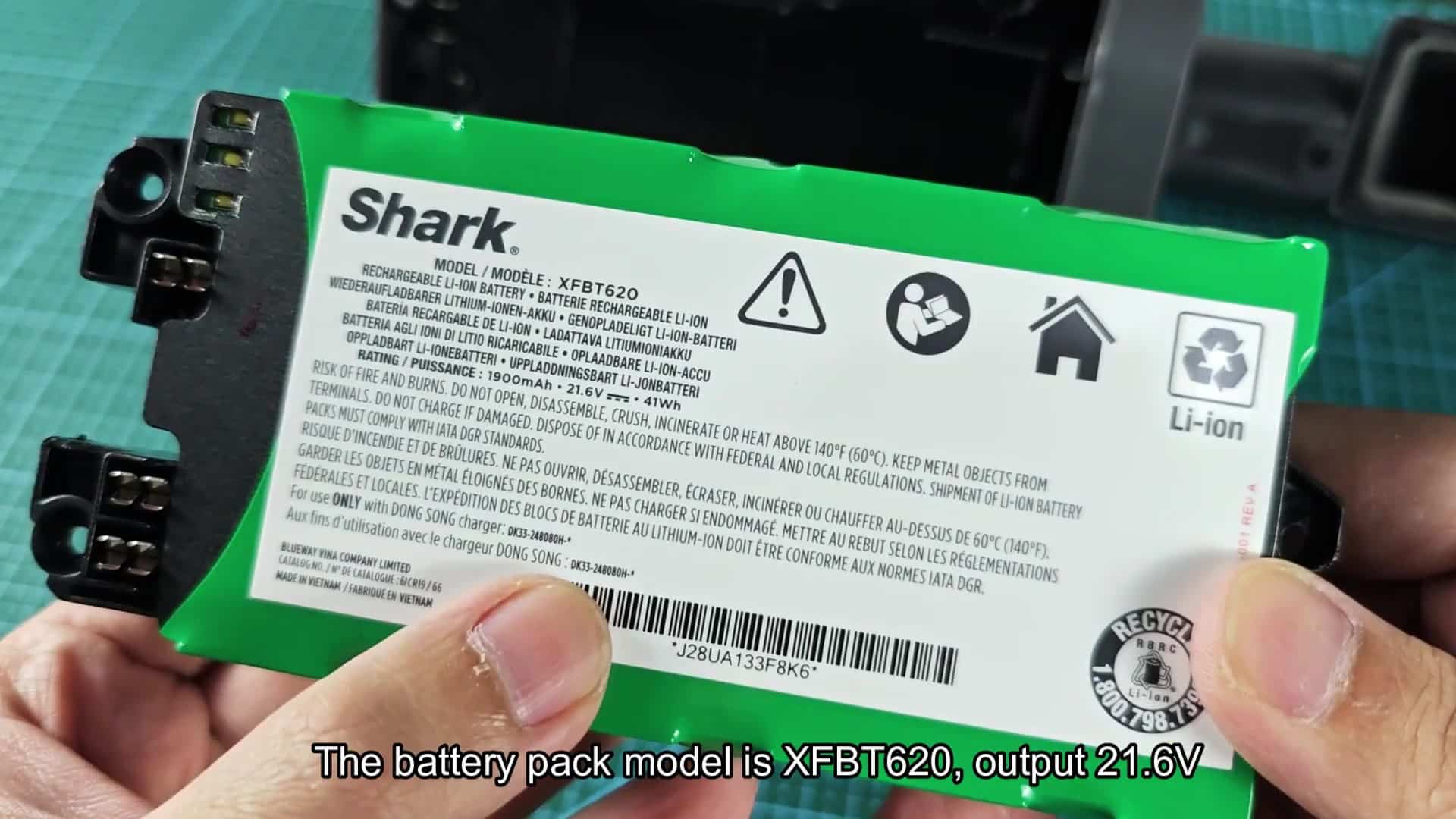Multimeter measuring Shark battery voltage output Multimeter measuring Shark battery voltage output