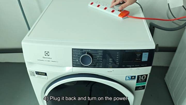 Plugging power cord back into socket Plugging power cord back into socket
