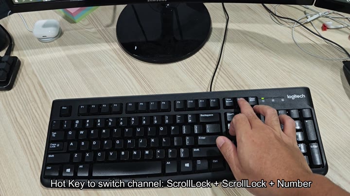 Press Scroll Lock to switch channels Press Scroll Lock to switch channels