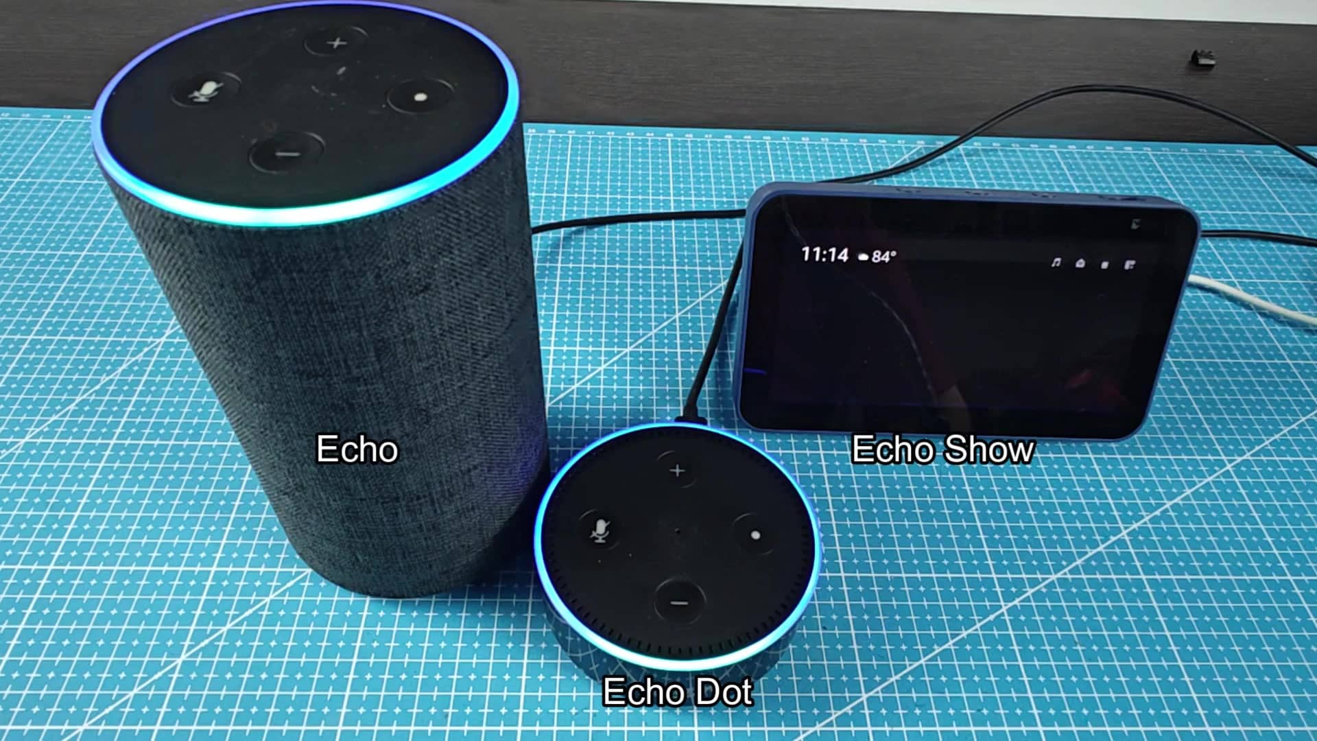 Pressing button activates blue light ring Pressing button activates blue light ring