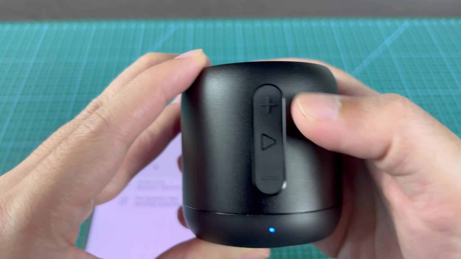 Pressing plus button on speaker Pressing plus button on speaker