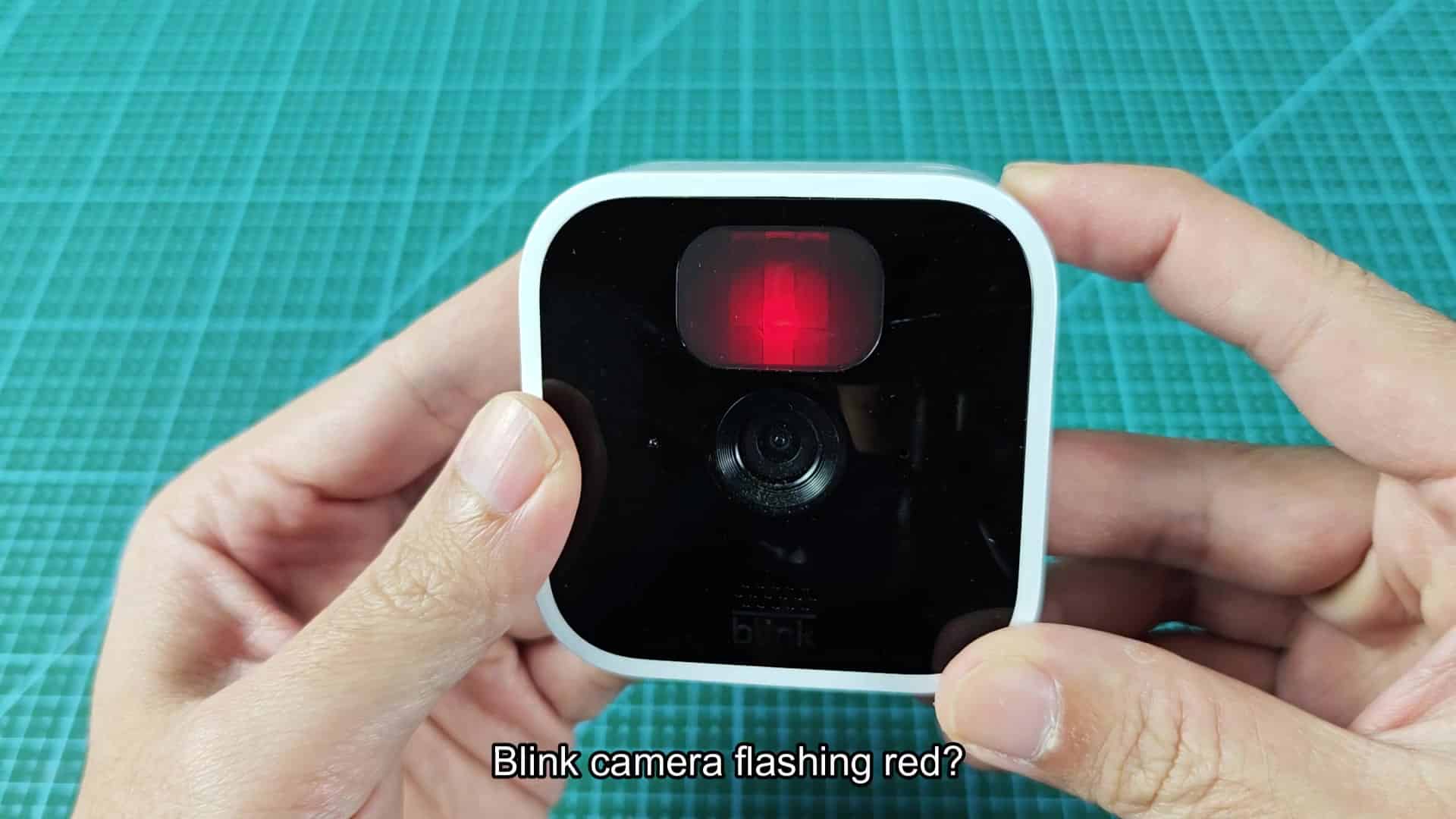 Red status light on Blink security camera Red status light on Blink security camera