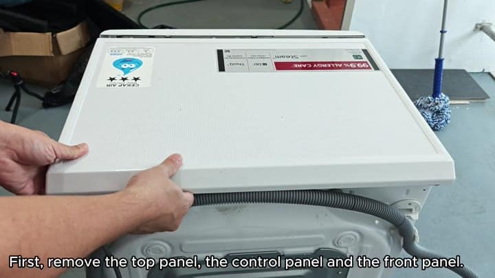 Removing the LG washer top panel Removing the LG washer top panel