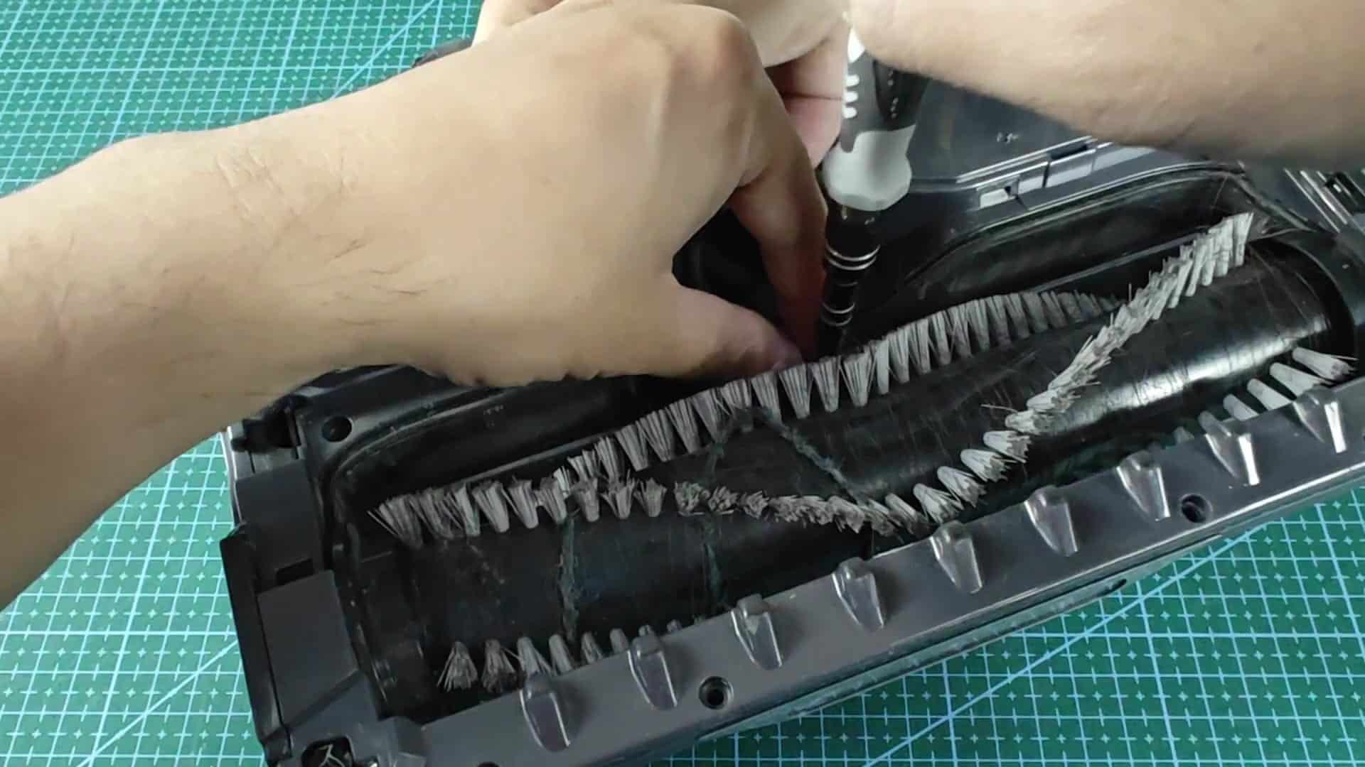Shark Rocket vacuum head exterior Shark Rocket vacuum head exterior