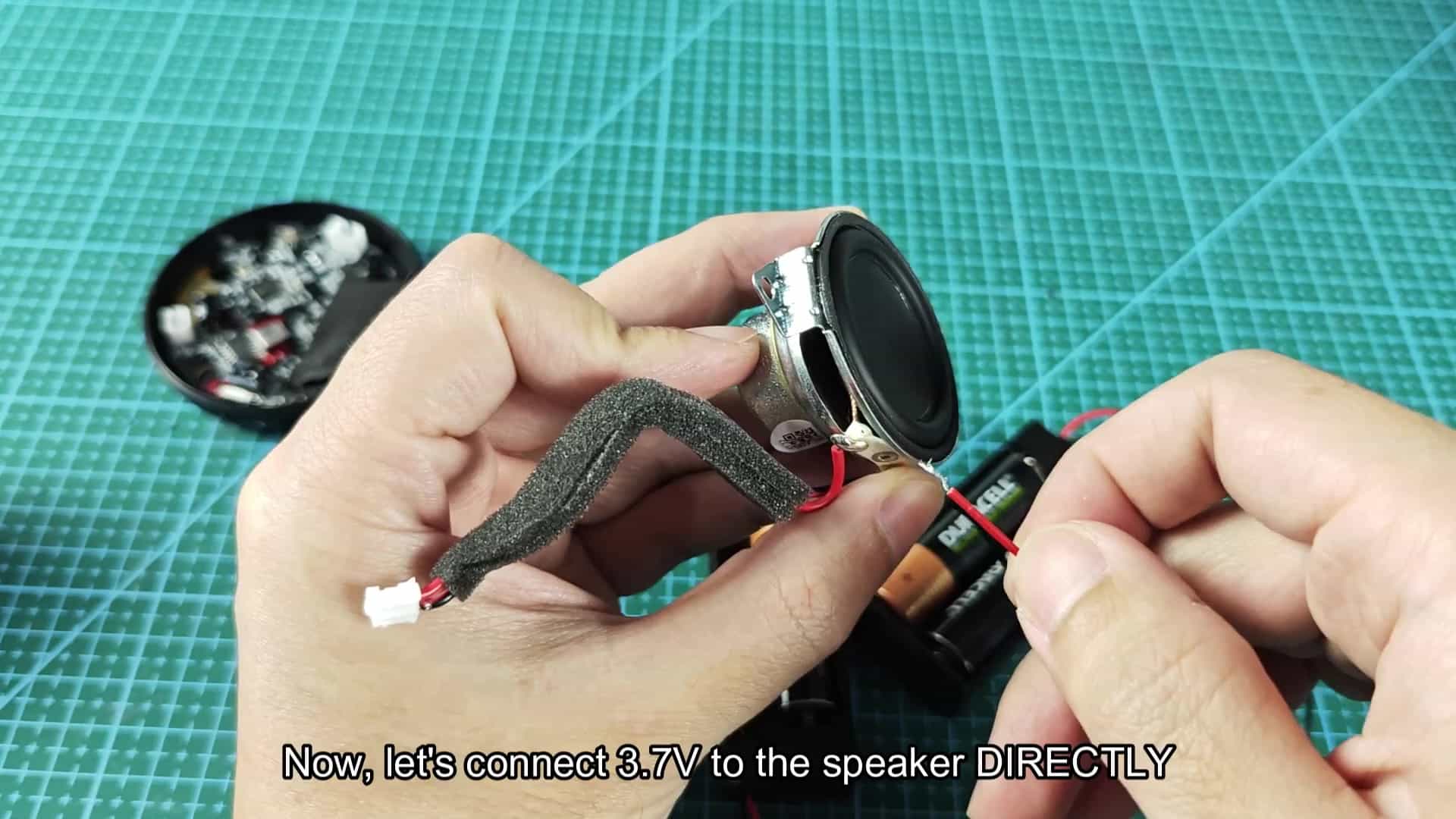 Testing speaker terminals for function Testing speaker terminals for function