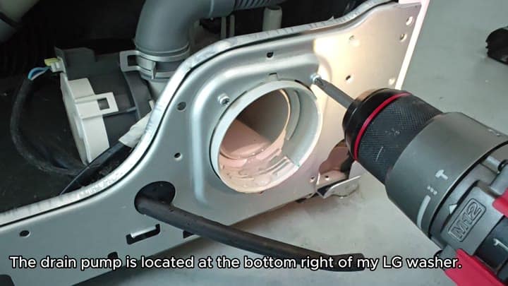 Unscrewing pump housing with power drill Unscrewing pump housing with power drill