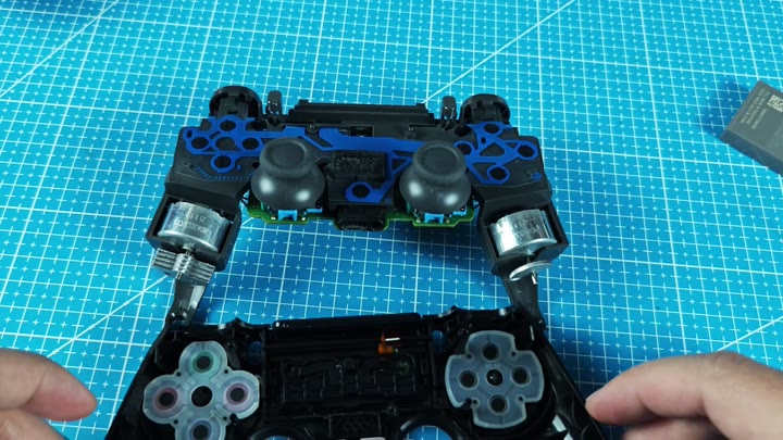 Bourns potentiometers on controller chassis Bourns potentiometers on controller chassis