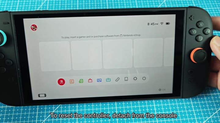 Detaching controllers from console Detaching controllers from console