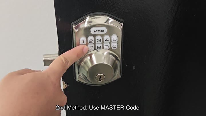 Entering master code on keypad Entering master code on keypad