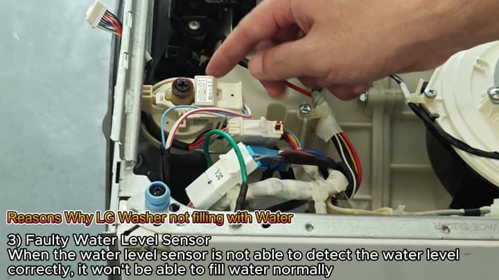 Faulty water level sensor component Faulty water level sensor component