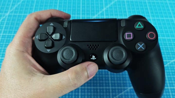 Front face of PlayStation controller Front face of PlayStation controller