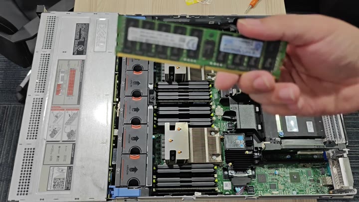 Green DDR4 RAM module ready Green DDR4 RAM module ready