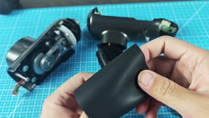 Holding internal battery module component Holding internal battery module component