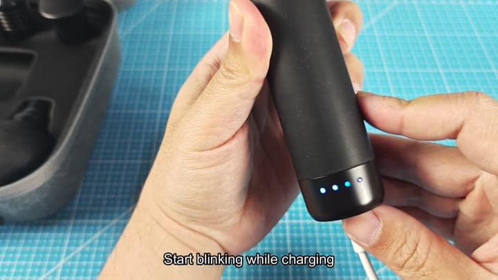 LEDs blinking during charging process LEDs blinking during charging process