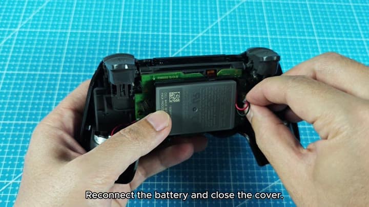 Reconnecting battery inside controller Reconnecting battery inside controller