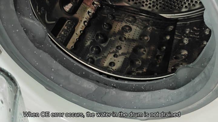 Water retained inside washing machine drum Water retained inside washing machine drum